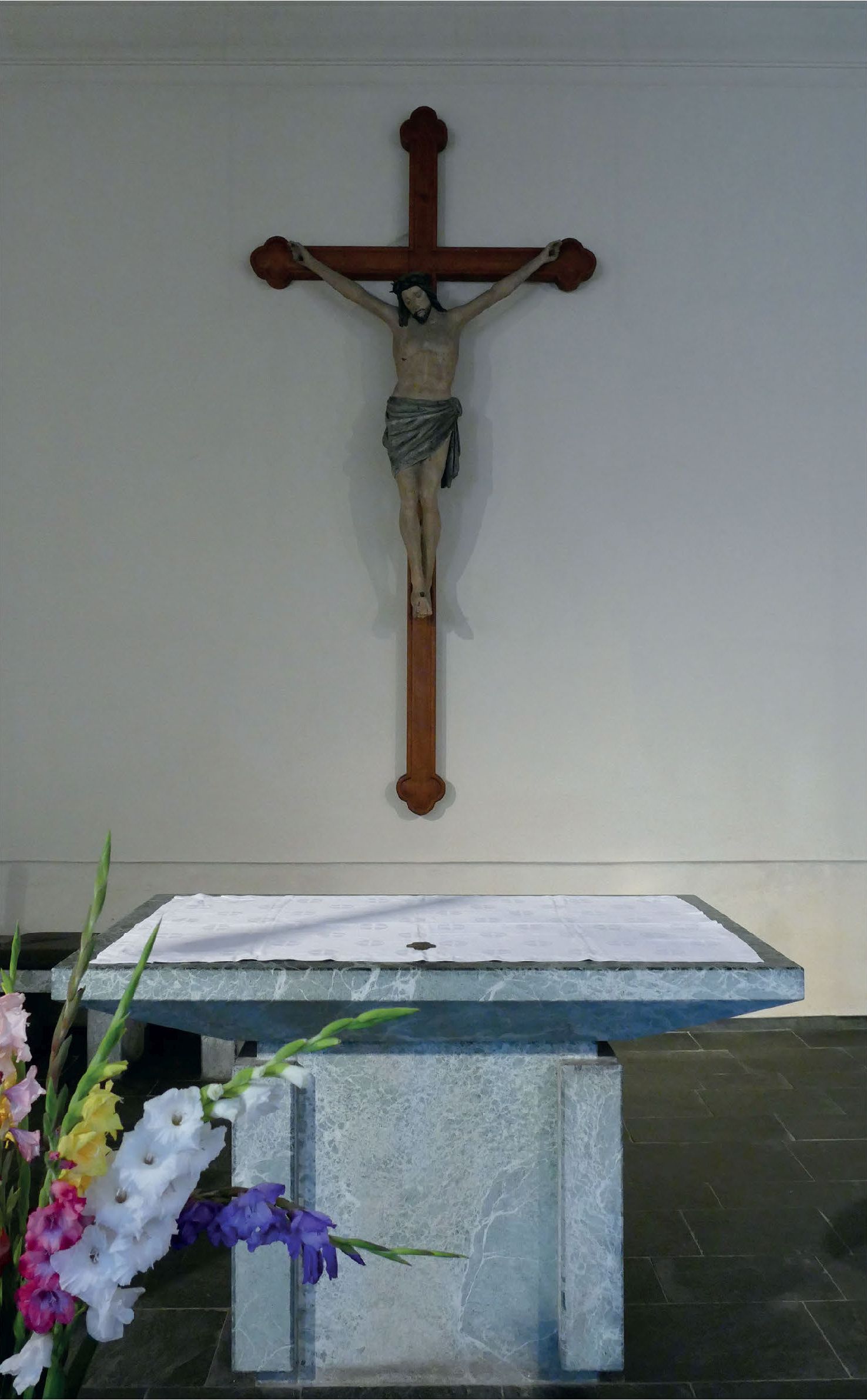 Alte Kirche - Altar - Kalenderbild April